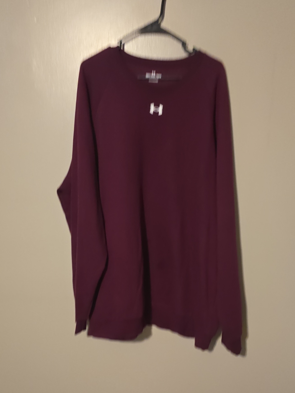 Under Armour Size 3XLT Heat Gear Loose Men Athletic Red Sweater Top Sports